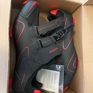 Kescoo Men’s Cycling Shoes
